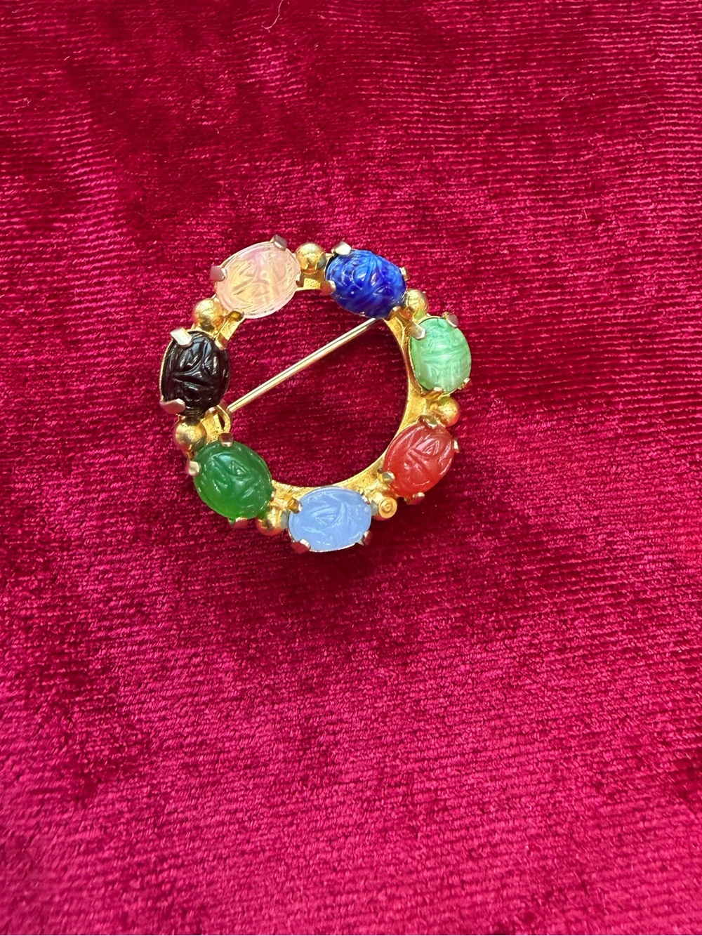 Vintage Scarab Resin Gold Tone Brooch
